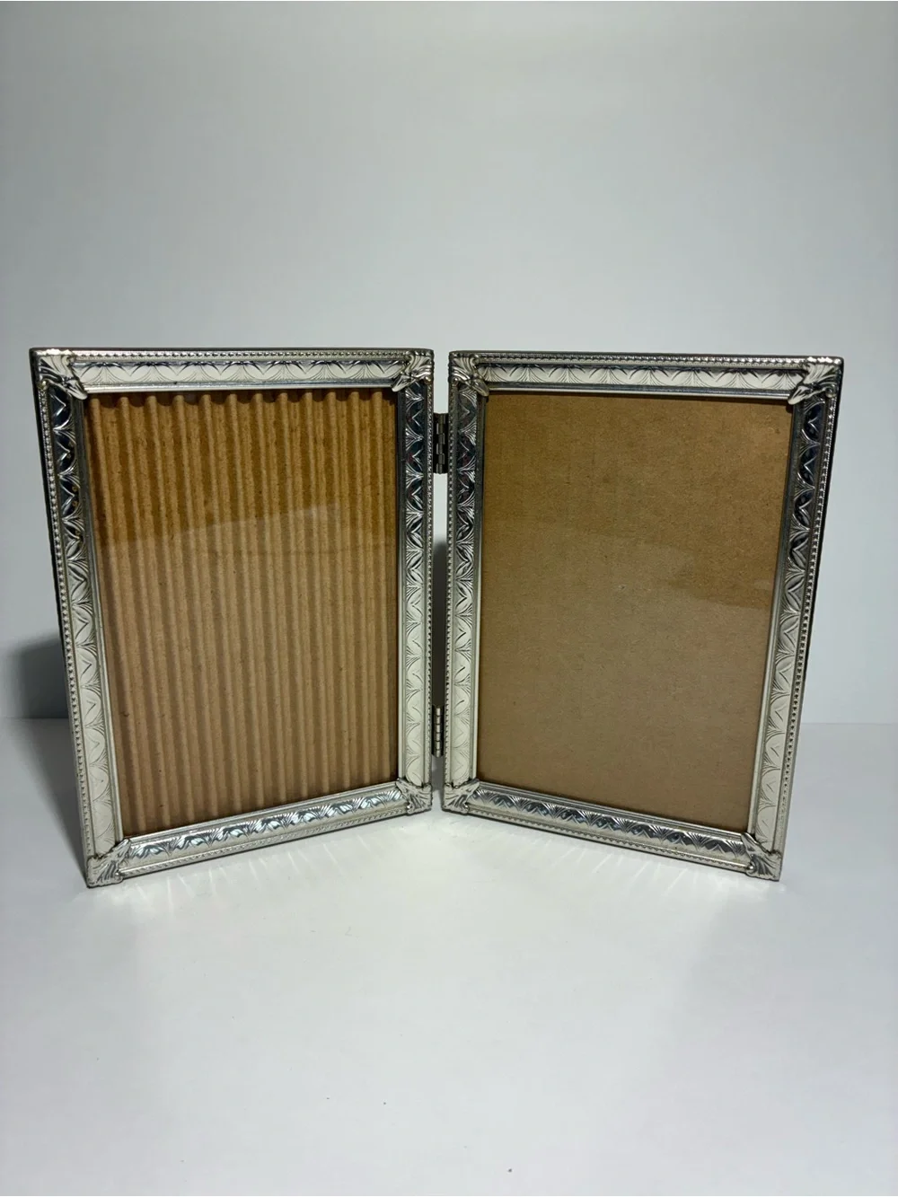 Vintage Silver Plated Bi-Fold Picture Frame Hinged Double 5x7 Photos Ornate
